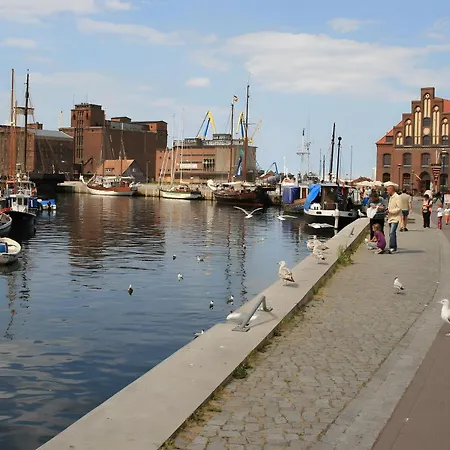 דירה Ferienwohnung *