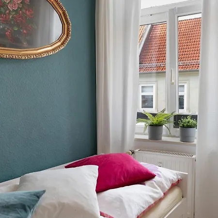 Apartment Ferienwohnung *
